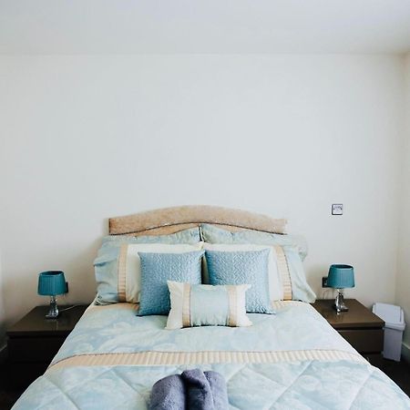 1 And 2 Bedroom Shield House Apartments Sheffield Centre Exterior foto