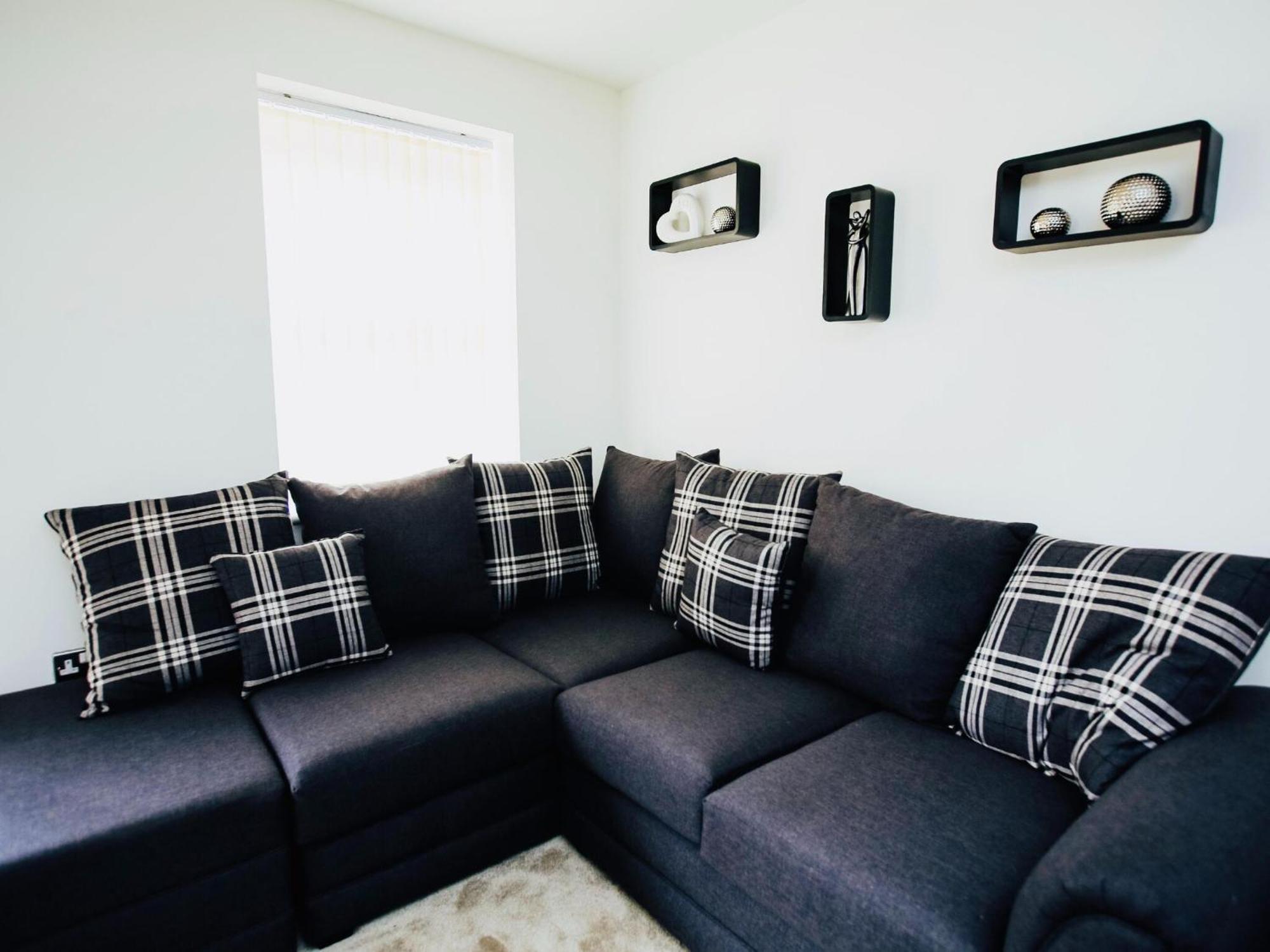 1 And 2 Bedroom Shield House Apartments Sheffield Centre Exterior foto