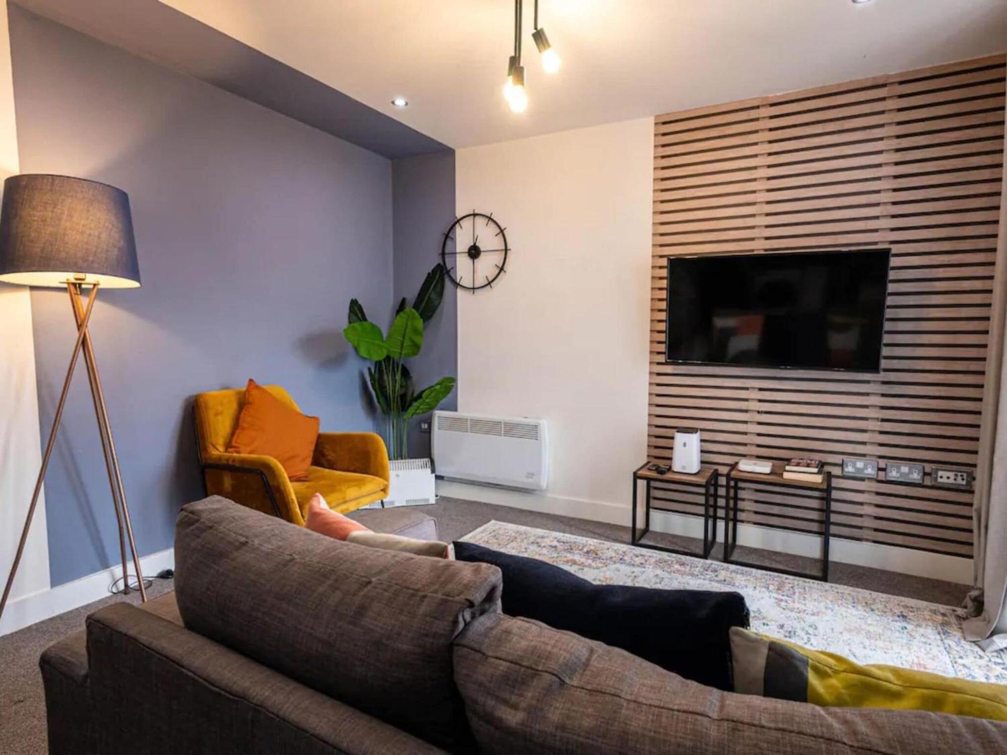 1 And 2 Bedroom Shield House Apartments Sheffield Centre Exterior foto